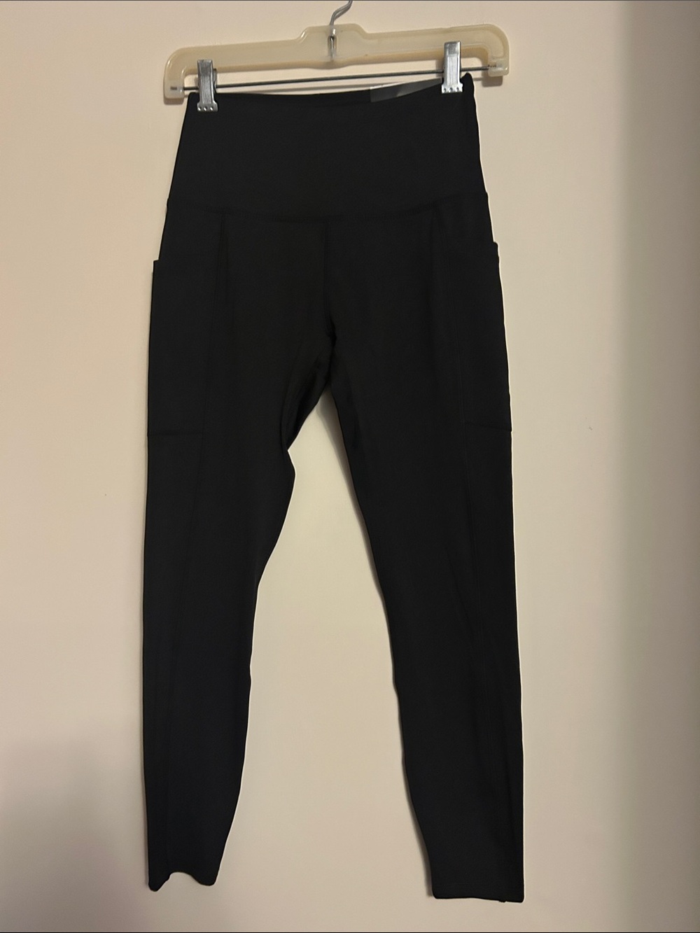 NYL New York Laundry black polyester/spandex active wear pants size S new/tags